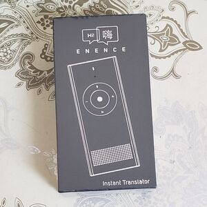 Silver Portable Muama EnenceSleek silve Voice Translator Device with Accessories